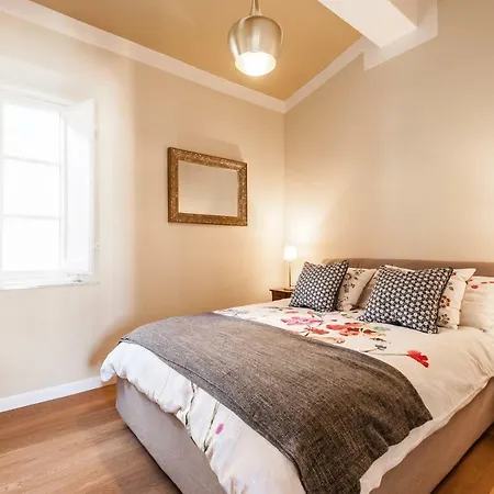 Affordable With A View In The Heart Of Apartamento